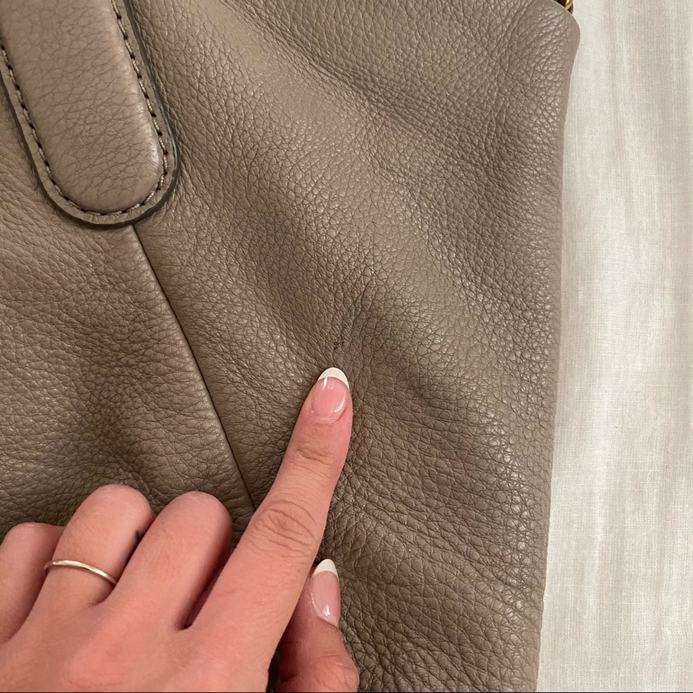 SOLD Marc Jacobs Q Fran Taupe leather tote bag - Picture 7 of 13